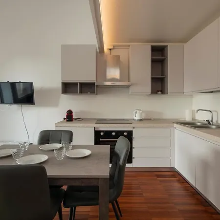 Luxury Loft - Terrazzo E Posto Auto - Adriano 51b 밀라노