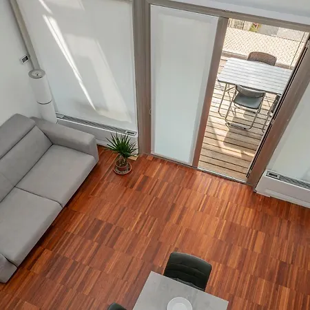 Lejlighed Luxury Loft - Terrazzo E Posto Auto - Adriano 51b *